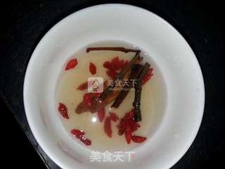 鲈鱼汤的做法步骤:3