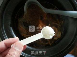 党参茶树菇排骨的做法步骤:8