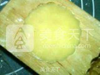 广式椰蓉月饼的做法步骤:16