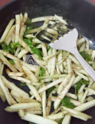 红油茄丝的做法步骤:6