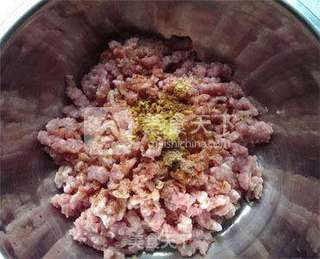 韭菜虾仁饺子 - 共庆中秋的做法步骤:5