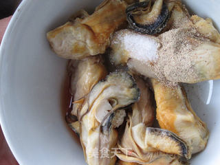 酥炸生蚝的做法步骤:6