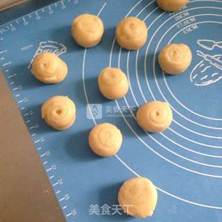 榨菜鲜肉月饼的做法步骤:7