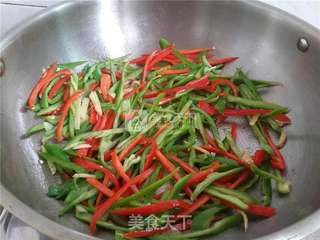双椒肉丝的做法步骤:9