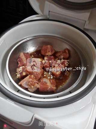 自己终于做上一回【排骨蒸肠粉】的做法步骤:4