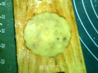 广式桂花五仁月饼的做法步骤:29