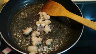 焖炖鸡肉豆腐干的做法步骤:3