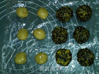 广式玉米芝麻月饼的做法步骤:8