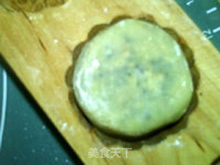 广式玉米芝麻月饼的做法步骤:15