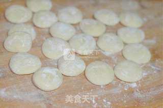 虾仁水饺的做法步骤:10
