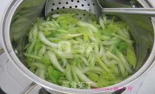 肉丝炒芹菜的做法步骤:4