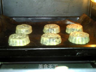 广式牛肉月饼的做法步骤:22