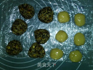 广式冬蓉五仁月饼的做法步骤:10