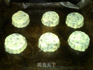 广式牛肉月饼的做法步骤:21