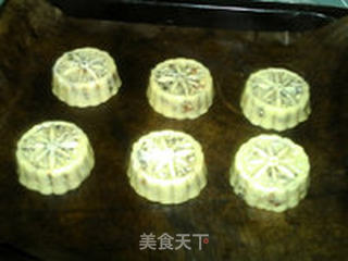 广式冬蓉五仁月饼的做法步骤:20