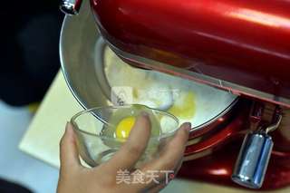 德普烤箱食谱—金牛角面包的做法步骤:3
