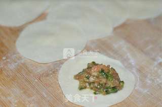虾仁水饺的做法步骤:11