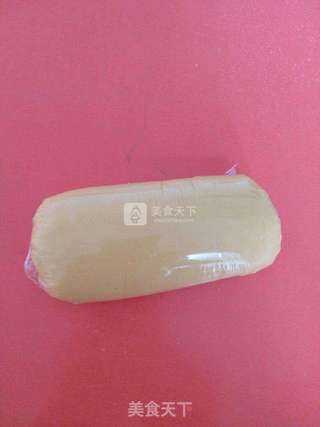广式蛋黄板栗月饼的做法步骤:4