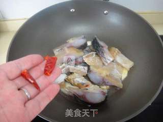 笋烧咸鱼的做法步骤:4