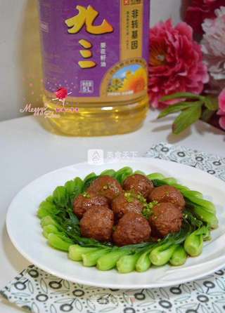 红烧猪肉莲藕丸子的做法步骤:17