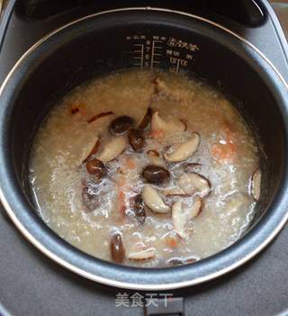 香菇鲜虾粥的做法步骤:10