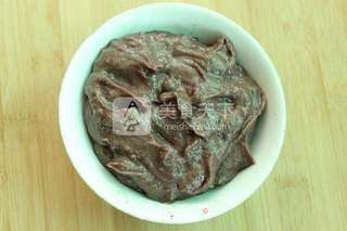 馄饨皮红豆泥小饼的做法步骤:4