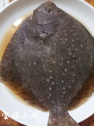 私房清蒸多宝鱼的做法步骤:2