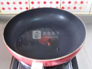 萝卜丝炒千张的做法步骤：2