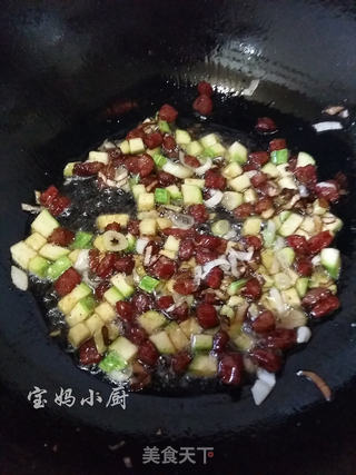 田园炒饭的做法步骤:4