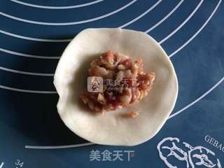 榨菜鲜肉月饼的做法步骤：18