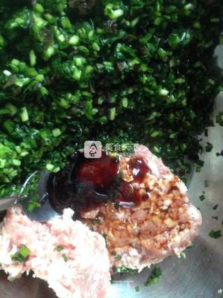 翡翠水饺的做法步骤:2
