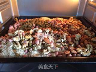 广式五仁月饼的做法步骤:2