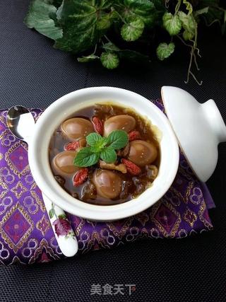 百变甜品【秋季篇】鹌鹑蛋桂圆银耳羹的做法步骤:6