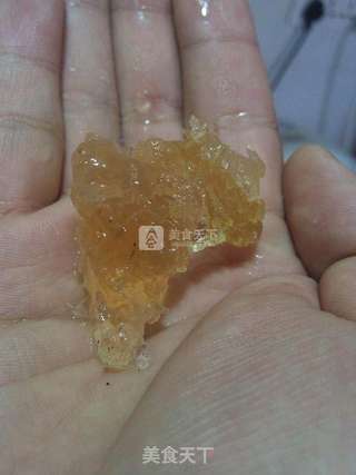 桃胶香蕉牛奶的做法步骤:3