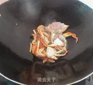 姜葱炒蟹的做法步骤:7