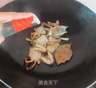 姜葱炒蟹的做法步骤:6