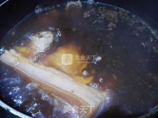 玉米笋烩肉的做法步骤:2
