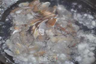 葱爆花甲螺的做法步骤:6
