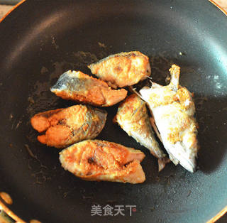 红烧鲅鱼的做法步骤:6