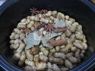 五香花生的做法步骤:4