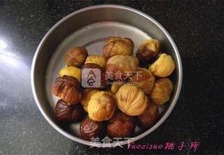 板栗烧鸡翅的做法步骤:2