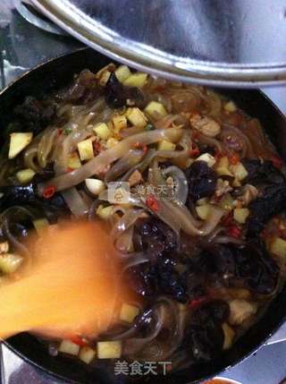 杂烩烧鸡腿^_^的做法步骤:7