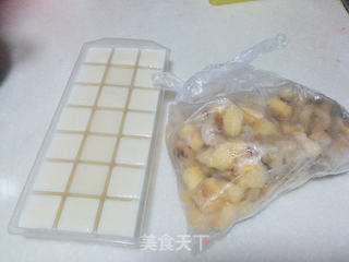 香蕉蛇果冰淇淋的做法步骤:6