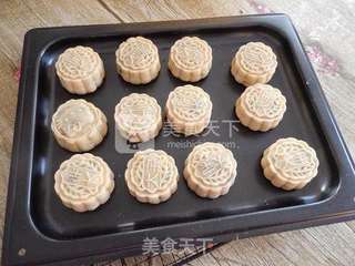 广式五仁月饼的做法步骤:11