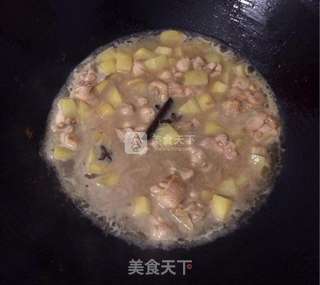 土豆焖鸡的做法步骤:6