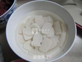 糖桂花炒年糕的做法步骤:5