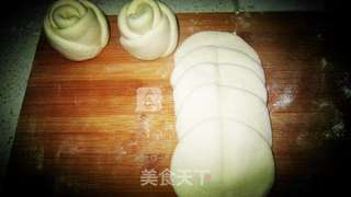 浪漫白玫瑰“花卷”的做法步骤:5