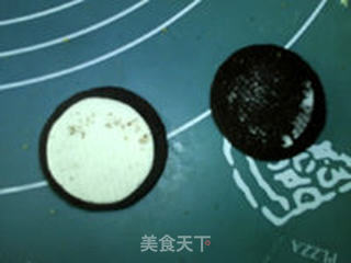 裱花蛋糕:噗噗车的做法步骤:16