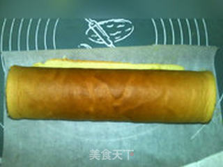 原味奶油蛋糕卷的做法步骤:24