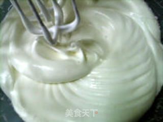 原味奶油蛋糕卷的做法步骤:7